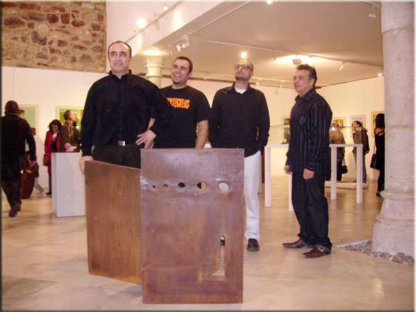 Escultura de Metal 2